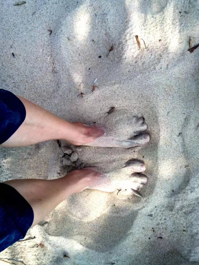 沙扒湾沙滩足迹特写