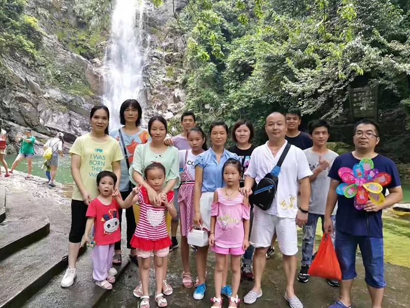 乐用电器电商和设计部门肇庆团建之旅，凝心聚力奔赴新征程